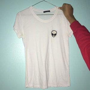 basic white brandy melville tee with small ailen